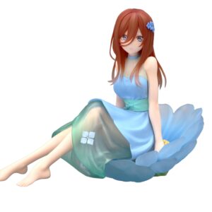 FuRyu Corporation - Figura de Nakano Miku de los Quintuplets